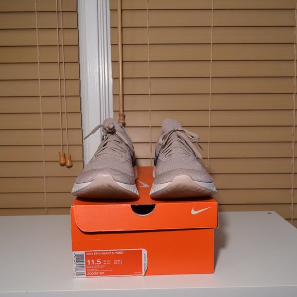 Mens Nike Epic React Flyknit Diffused Taupe Blue Sneakers  AQ0067-201 SizeUS11.5 - Picture 3 of 10